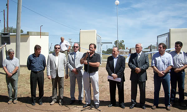 FOTO: Inauguraron la obra de desagües cloacales y la nueva red de agua potable