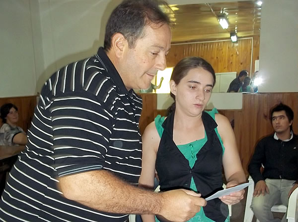 FOTO: Entrega de Tarjetas Alimentarias y Pensiones