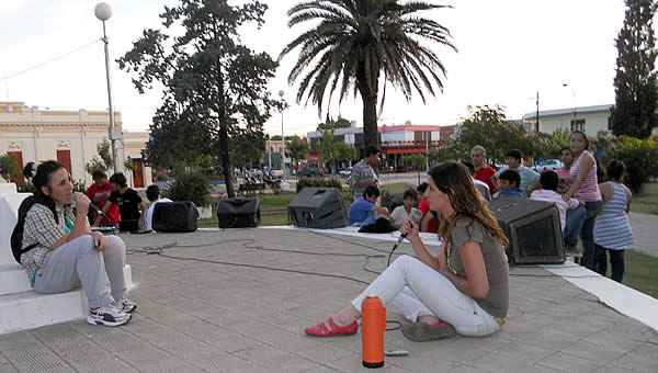 jornada sobre VIH SIDA en la Plaza