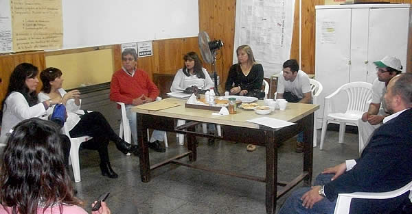 Reunión con panaderos locales por el Programa Nacional “Menos Sal, Más Vida”