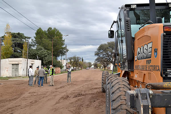 Renovación de cordones y realización de asfalto