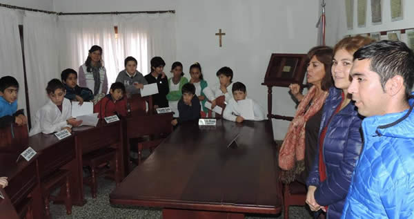 Alumnos de 6º grado visitan el municipio