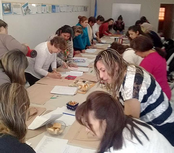 Taller de Moldería, Corte y Confección