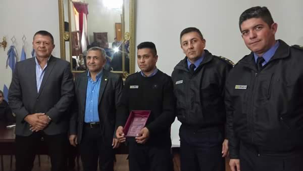 Reconocimiento al Agente Ángel Pascual Lucero