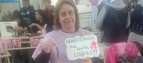 Un mechón x una sonrisa