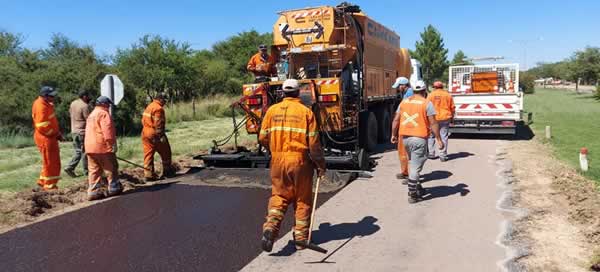 repavimentación de la Avenida Agustín Borthiry